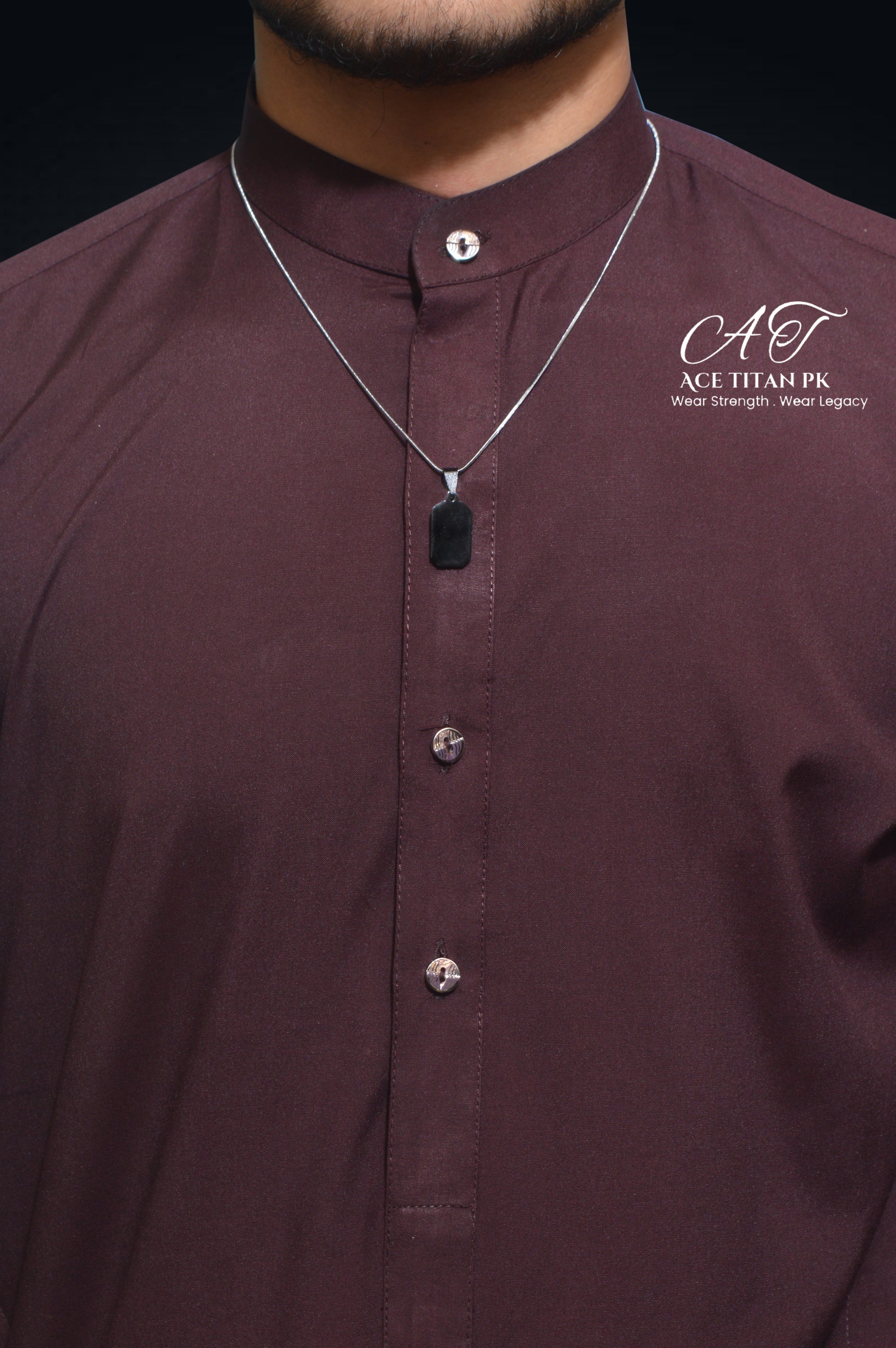 Elegant Black Stone Pendant Necklace – ACE TITAN PK